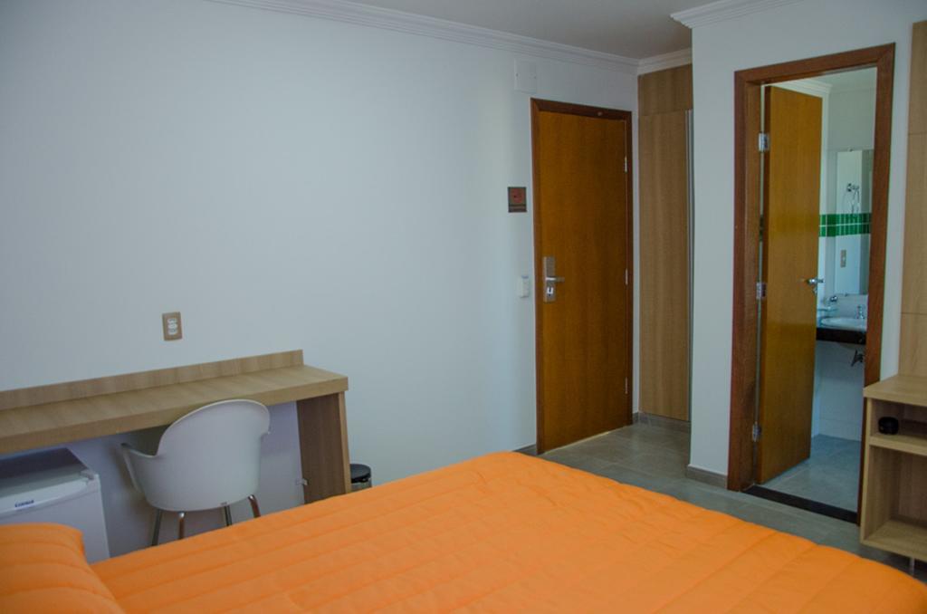 Frimas Pampulha Hotel Белу-Оризонти Экстерьер фото